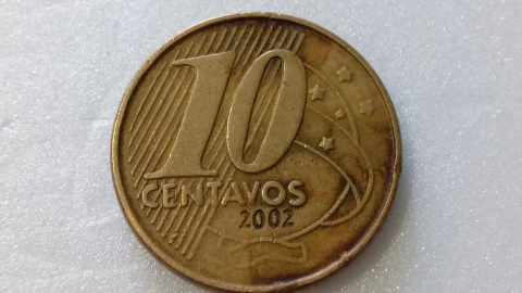 Moeda de 10 Centavos de 2002 Aço Inox Banhado de Bronze Reverso Horizontal à Esquerda RE 16