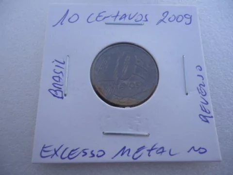 Moeda de 10 Centavos de 2009 Aço Banhado de Bronze Com Excesso de Metal no Reverso Ou Cunho Quebrado F27