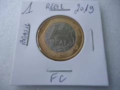 Moeda de 1 Real de 2019 Núcleo de Aço Inox e Anel Aço Inox Banhado de Bronze Flor de Cunho M27