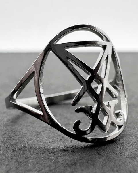 Anillo "Lucifer" - comprar online