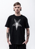 Remera "Godless" en internet