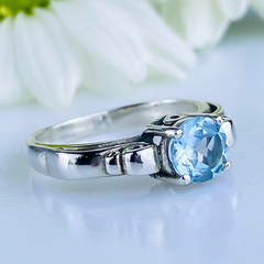 Anel de prata 925 com pedra natural topázio azul (A2267) - comprar online