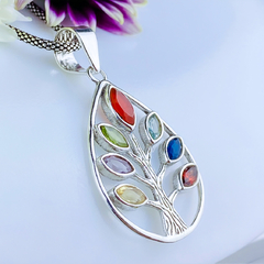 Pingente de prata 925 com pedras naturais árvore sete chakras (P1061) na internet