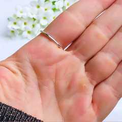 Anel de prata 925 com pedra natural esmeralda (A2921) - PRATAdaPEDRA