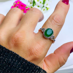 Anel de prata 925 com pedra natural ágata verde e marcassita (A2847)