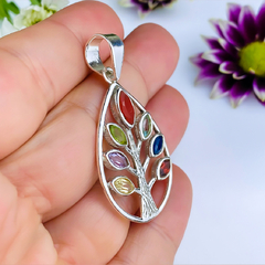 Imagem do Pingente de prata 925 com pedras naturais árvore sete chakras (P1061)