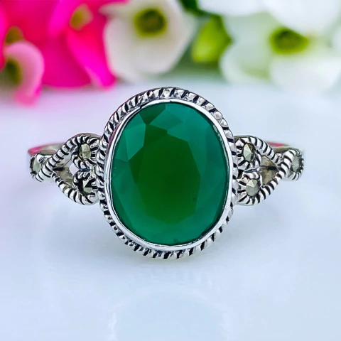 Anel de prata 925 com pedra natural ágata verde e marcassita (A2847)