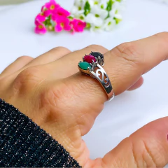 Anel de prata 925 com pedra natural rubi esmeralda ônix e marcassita (A2846) - comprar online
