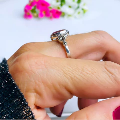 Anel de prata 925 com pedra natural ágata vermelha e marcassita (A2848) na internet