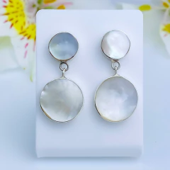 Brincos de prata 925 e madrepérola (B2423)