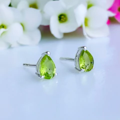 Brincos de prata 925 com pedra natural peridoto (B2384) - comprar online