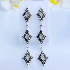 Brincos de prata 925 e marcassitas (B2435)