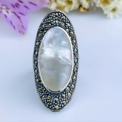 Anel de prata 925 com madrepérola e marcassitas naturais (A1966)