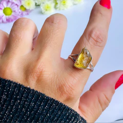 Anel de prata 925 com pedra bruta natural citrino (A2372)