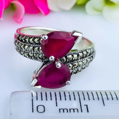 Imagem do Anel de prata 925 com pedra natural ágata vermelha e marcassita (A2850)