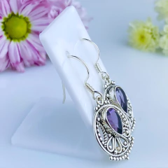 Brincos de prata 925 com pedra natural ametista (B2156) na internet