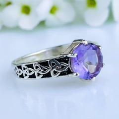 Anel de prata 925 com pedra natural ametista (A2926) - comprar online