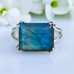 Anel de prata 925 com pedra natural labradorita (A2901)