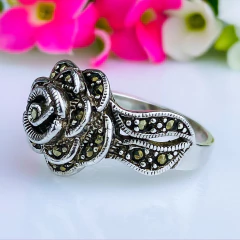 Anel rosa de prata 925 com marcassitas (A2853) - PRATAdaPEDRA