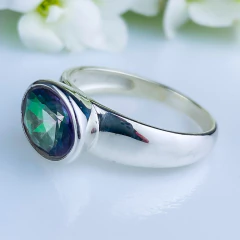 Imagem do Anel de prata 925 com pedra natural topázio místico (A2888)