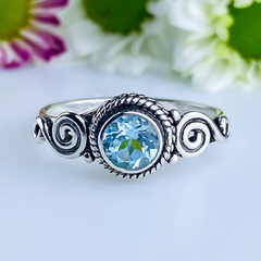 Anel de prata 925 com pedra natural topázio azul (A2458)