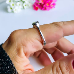 Anel de prata 925 com pedra natural labradorita (A2887) na internet