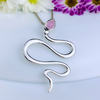 Pingente de prata 925 cobra com pedra natural quartzo rosa