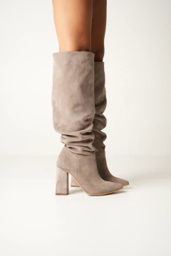 GIN CUERO - Piecitos de angel