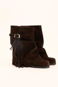 TAINY CUERO - Piecitos de angel