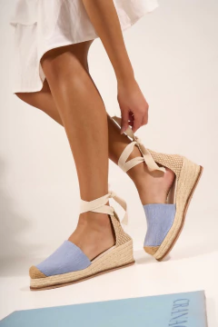 MANOLITA VEGAN en internet