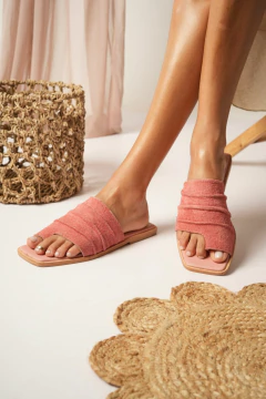 WILD CUERO - Piecitos de angel