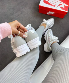 ZAPATILLAS NKE P-6000 - comprar online