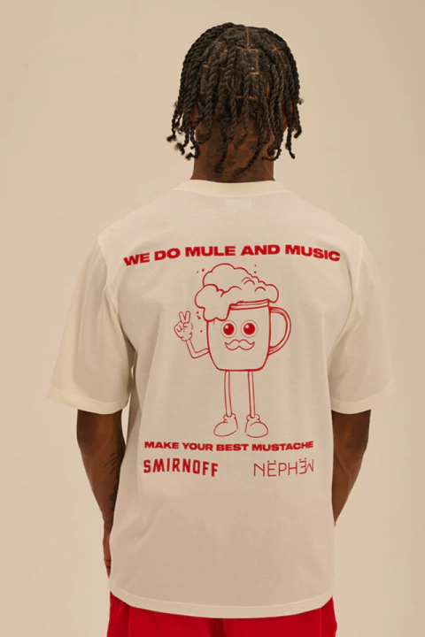 Camiseta Nephew x Smirnoff Bigodin de Mule Off White