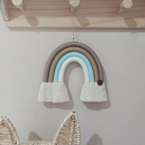 Arco-íris macramê
