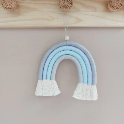 Arco-íris Macramê Azul Bebê