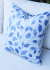 Almofada Quadrada Folhas Azul - Coleção Capri - comprar online
