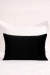 almofada em veludo preto retangular
