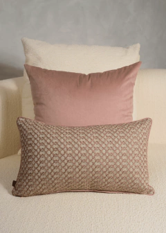 almofada em linho rosé 