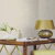 Hal decorado com o Papel de Parede Pedra Canjiquinha Bege Claro (Com brilho) - Coleção Rustic Country - Importado Lavável | 130701 - Ciça Braga