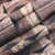 Efeito do Papel de Parede 3D Madeira Rústica em Marrom Avermelhado - Coleção New Rustic - 3001 - 9,50 metros | Cola Grátis