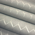 Efeito do Papel de Parede Geométrico Grade Cinza com Fio Metálico - 9,5 metros | 210671 - Coleção Gold | Cola Grátis