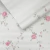Outros detalhes do Papel de Parede Floral Cinza e Rosa - Coleção Classic Designs - 10 metros | 2890704 - Ciça Braga