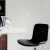 Ambiente decorado com o Papel de Parede Efeito Tecido Cinza Claro - Coleção Texture III 3020 | 10 metros | Cola Grátis - Ciça Braga