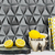 Espaço Gourmet decorado com Papel de Parede Geométrico 3D Cinza para Decoração de Espaço Gourmet - Coleção Lord II - 360104 | 9,50 metros | Cola Grátis