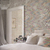Quarto decorado por Papel de Parede Floral Estilizado Marrom Claro Rosado com Relevo (Brilho) - Italiana Vera - Importado Lavável | 41765  (Italiano) - Ciça Braga