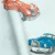 Detalhes do Papel de Parede Carros Antigos Azul e Colorido com Leve Brilho - Coleção Yoyo 2 Kantai 203001 | 10 metros | Cola Grátis - Ciça Braga