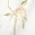 Efeito do Papel de Parede Floral e Pássaros Rosa e Amarelo - 10 metros | 811054 - Coleção Fragrant Roses - Ciça Braga