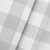 Mais detalhes da estampa do Papel de Parede Xadrez Vichy Cinza - Estampa Pequena - Coleção Doce Estilo 82205 | 10 metros | Cola Grátis - Ciça Braga