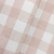 Mais detalhes da estampa do Papel de Parede Xadrez Vichy Rosa Chá - Estampa Pequena - Coleção Doce Estilo 82250 | 10 metros | Cola Grátis - Ciça Braga