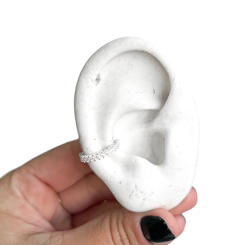 Piercing de conch cravejado - comprar online